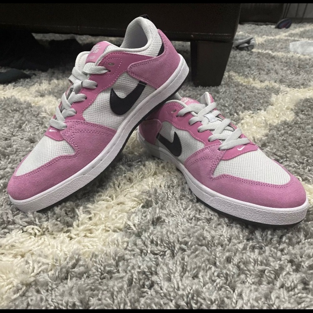 Nike SB Alleyoop Magic Flamingo 🦩